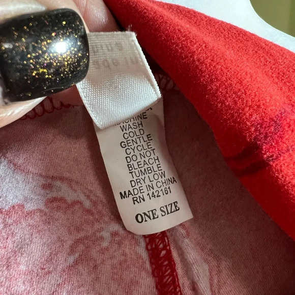 LuLaRoe LLR OS Leggings Red Holiday Deer Reindeer Caribou Vintage One Size. - Picture 9 of 9